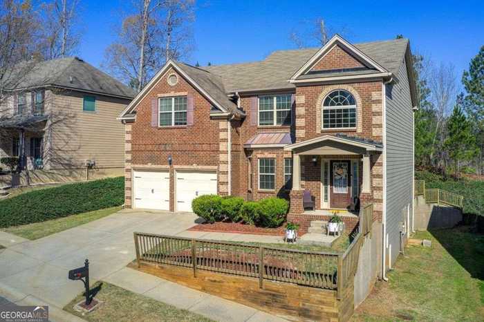 photo 1: 7933 Heathmore Drive, Fairburn GA 30213