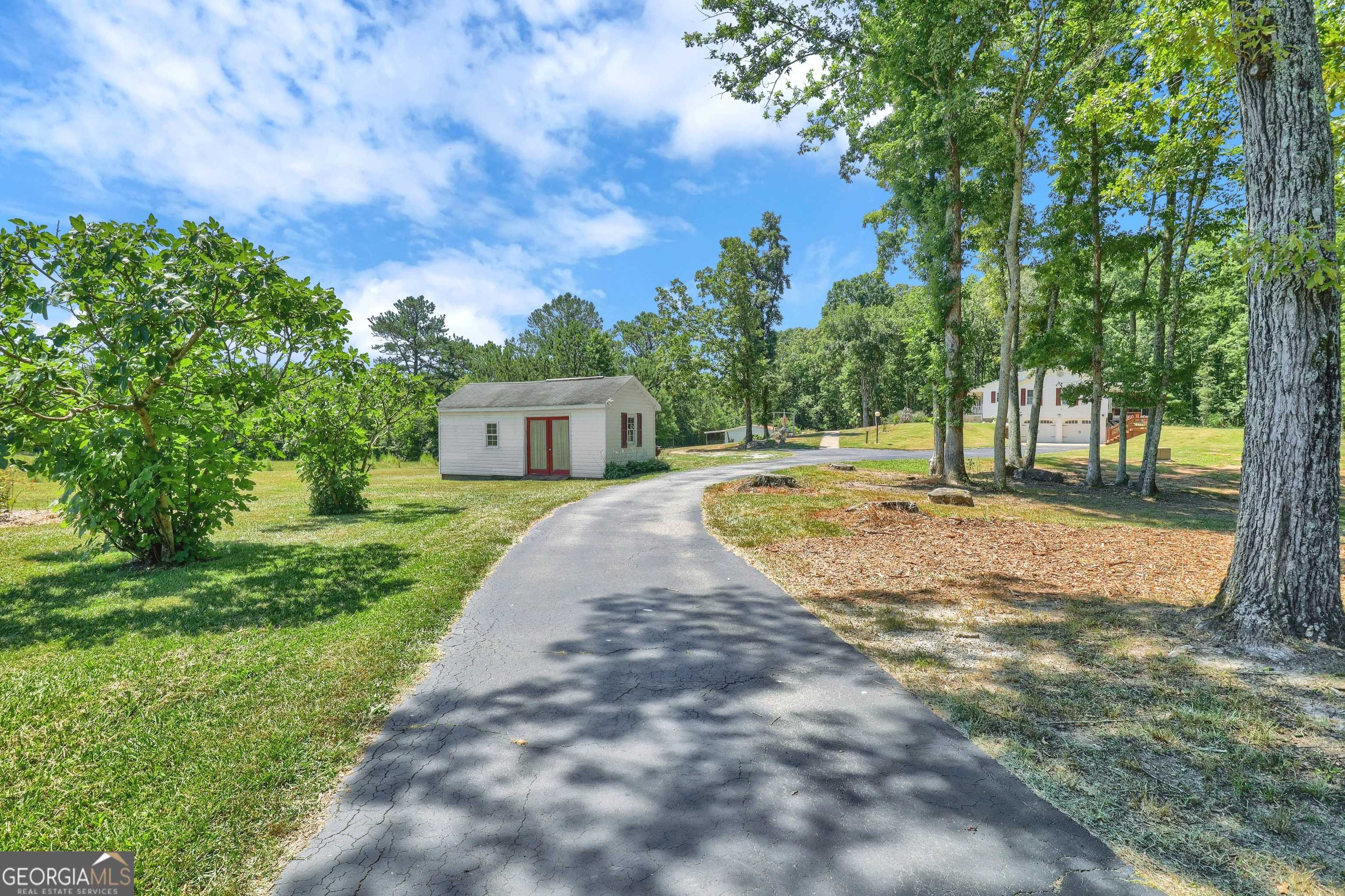 photo 3: 712 Boy Scout Road, Newnan GA 30263