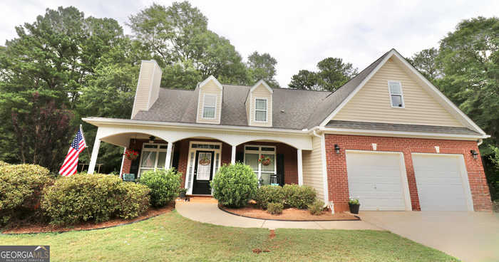 photo 2: 190 Roundtree Way, Williamson GA 30292