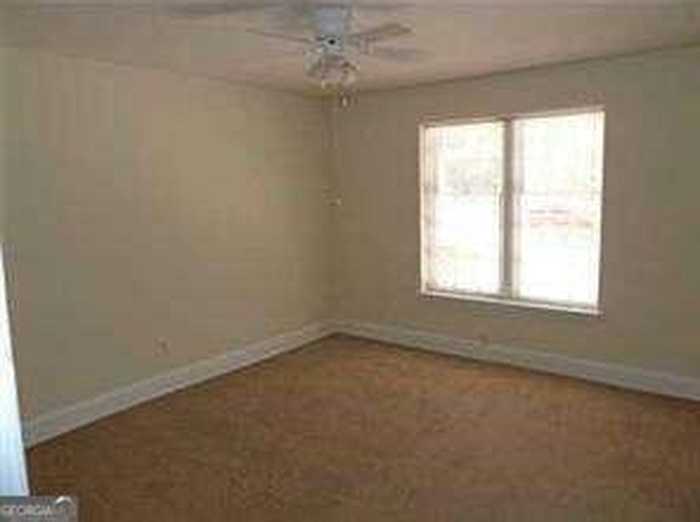 photo 9: 3085 Colonial Way Unit 0, Atlanta GA 30341