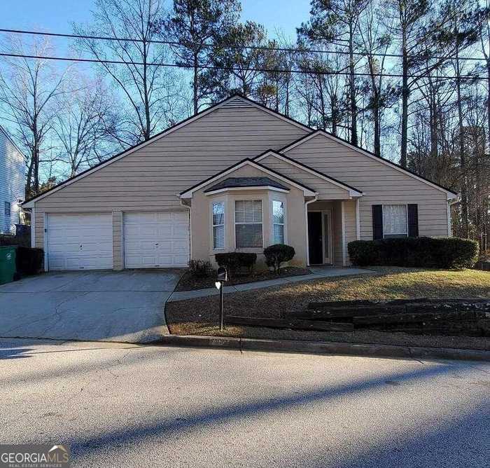 photo 1: 5953 Giles Road, Lithonia GA 30058