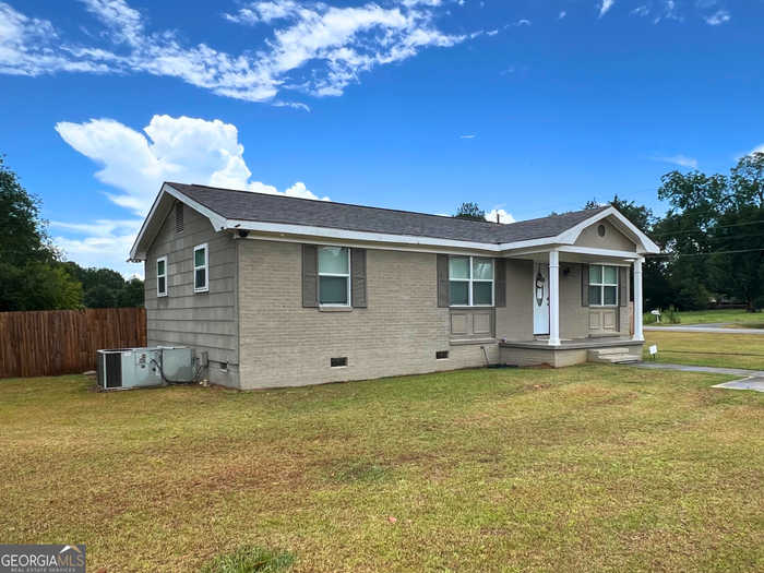 photo 2: 105 Harper Subdivision, Americus GA 31719