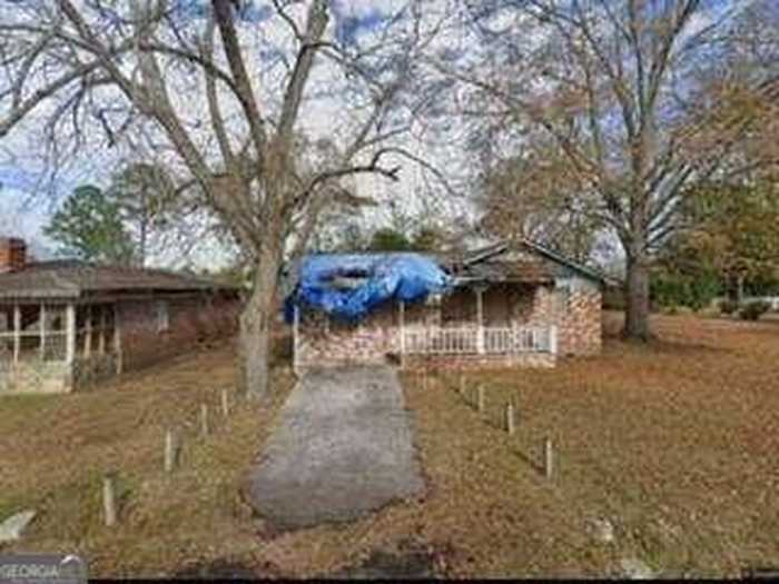 photo 1: 403 Rutherford Street, Tifton GA 31794