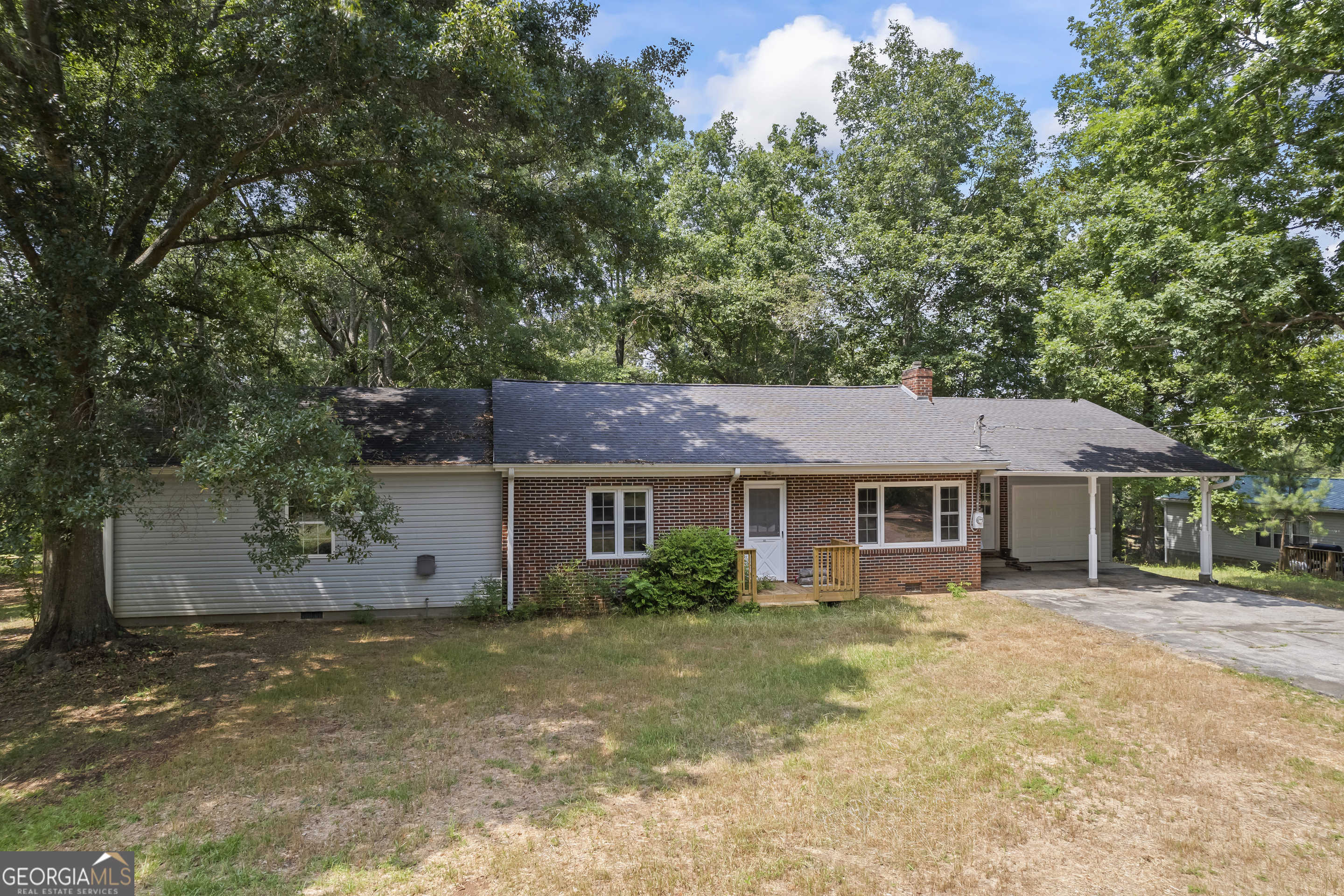 photo 3: 241 Brady Street, Toccoa GA 30577