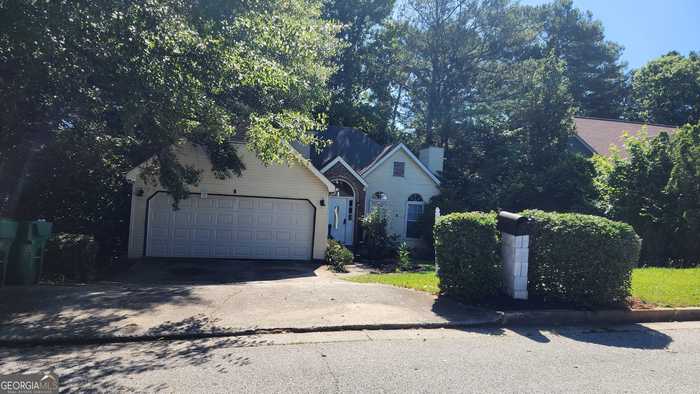 photo 2: 814 STONEMILL, Lithonia GA 30058