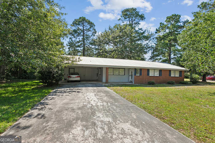 photo 1: 1003 Darling Avenue, Waycross GA 31501