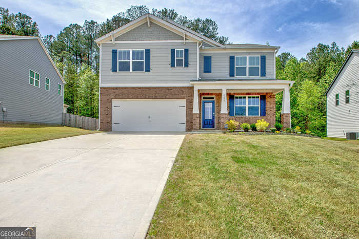 photo 2: 6595 Bluffview Drive, Douglasville GA 30134