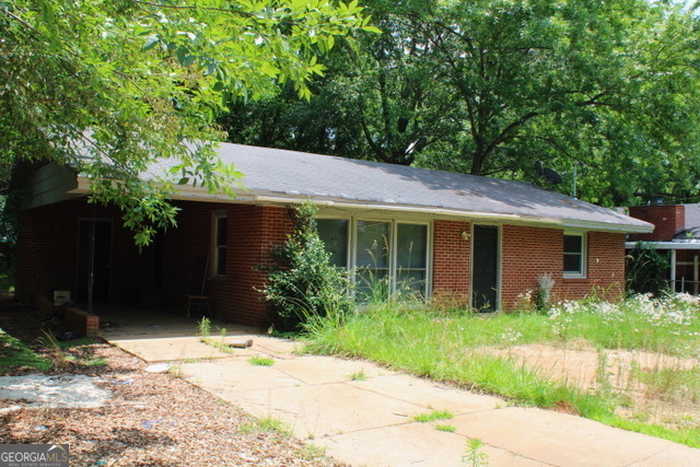 photo 2: 2318 Beatrice Avenue, Columbus GA 31903