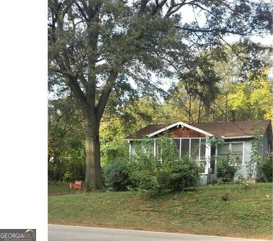 photo 1: 3224 N Decatur Road, Scottdale GA 30079