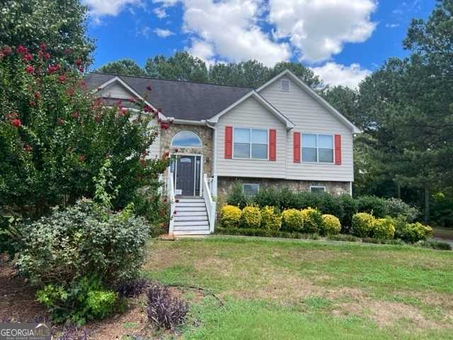 photo 3: 330 Rampart Street, McDonough GA 30253