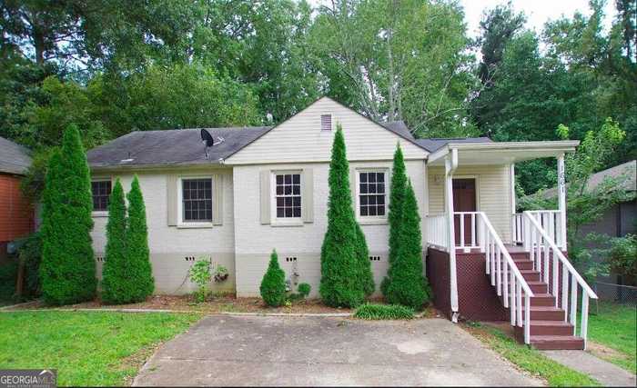 photo 1: 1661 Van Vleck Avenue, Atlanta GA 30316