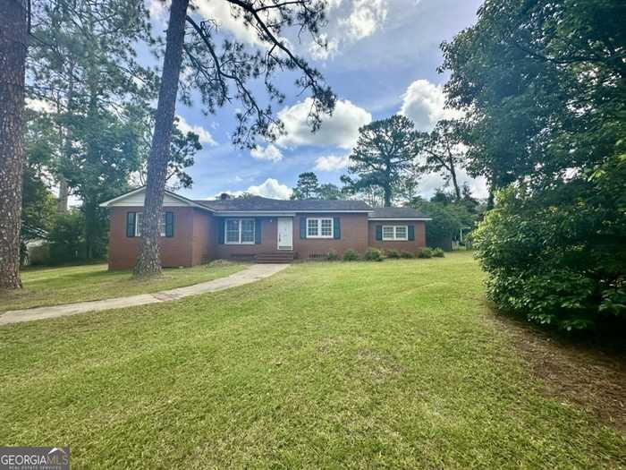 photo 1: 1812 Danora Drive, Waycross GA 31501