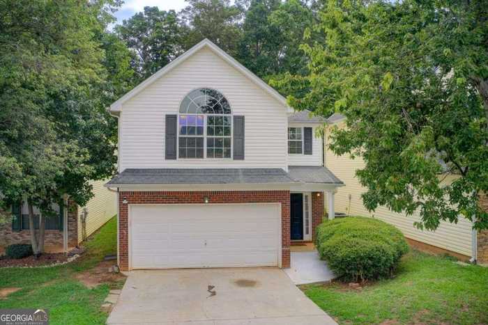 photo 2: 11128 JAMES MADISON Drive, Hampton GA 30228