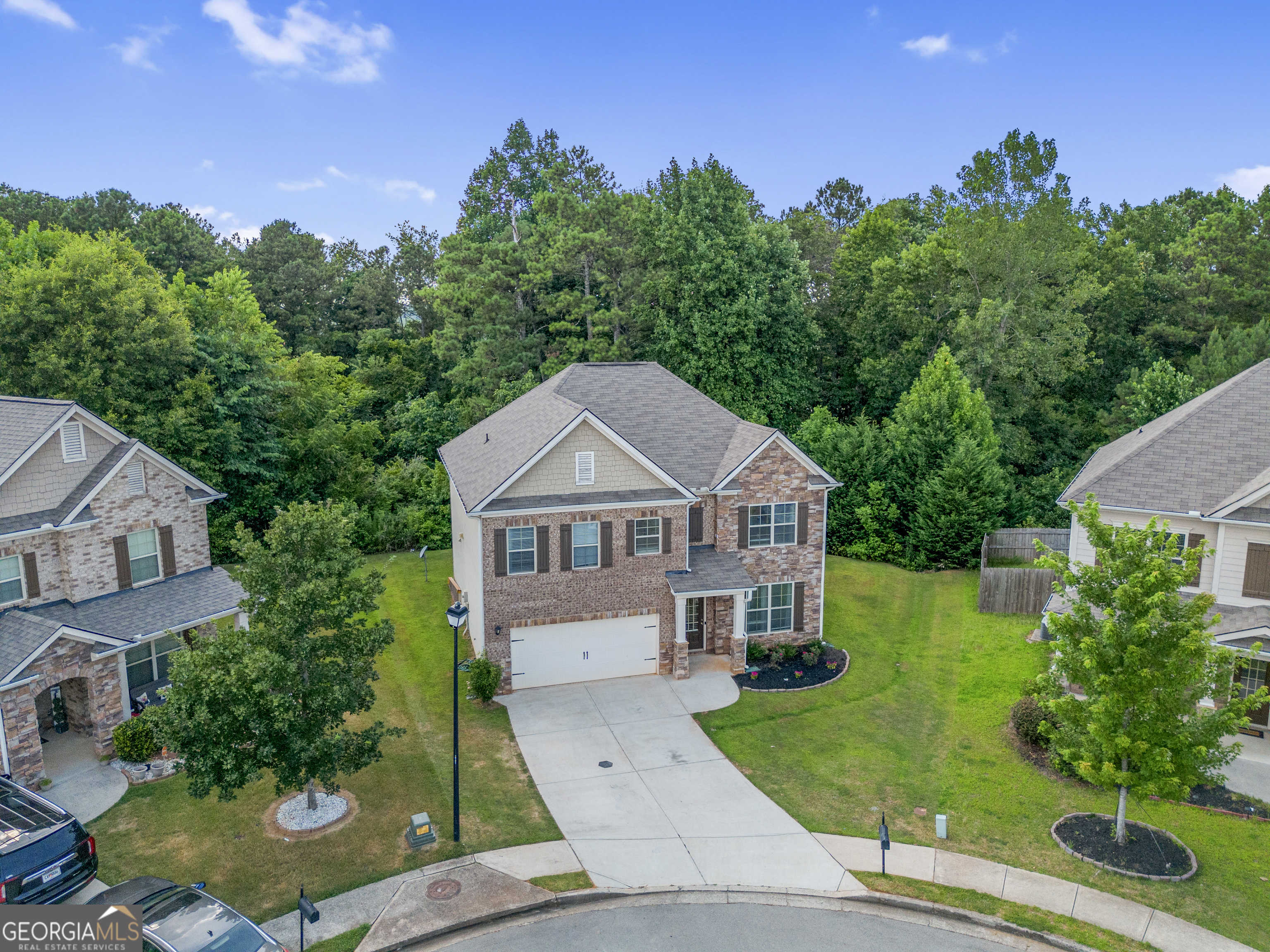 photo 3: 4679 Silver Meadow Drive, Buford GA 30519