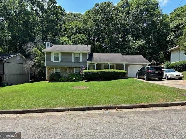 photo 1: 1941 Matthew Way, Lithonia GA 30058