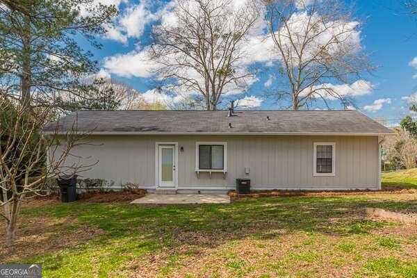 photo 3: 105 Adrian Drive, Stockbridge GA 30281