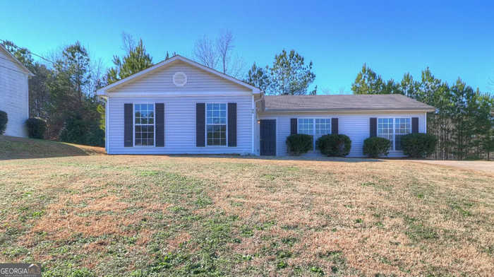 photo 1: 195 Fairclift Drive, Covington GA 30016