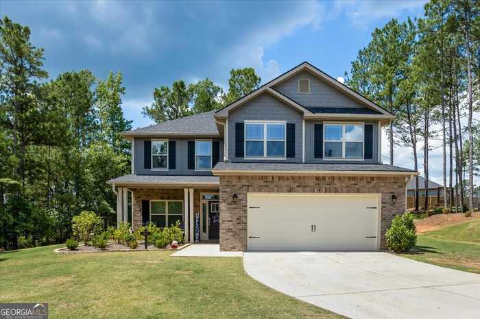 photo 1: 3613 Chestnut Oak Court, Loganville GA 30052