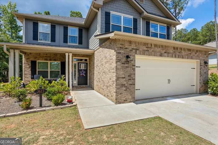 photo 2: 3613 Chestnut Oak Court, Loganville GA 30052