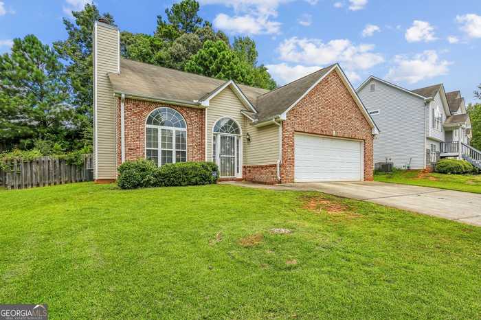 photo 2: 2383 Garnet Avenue, Riverdale GA 30296