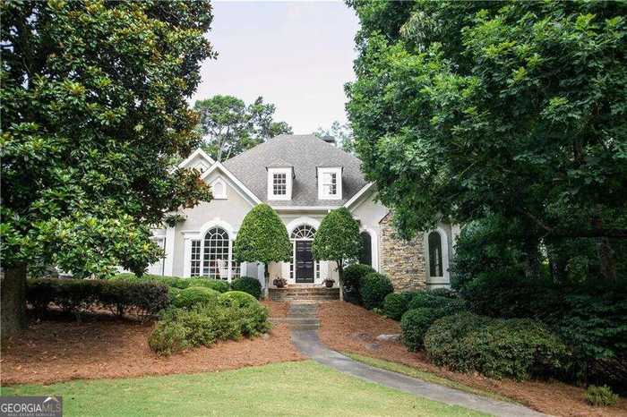 photo 1: 9740 Foxworth Drive, Alpharetta GA 30022