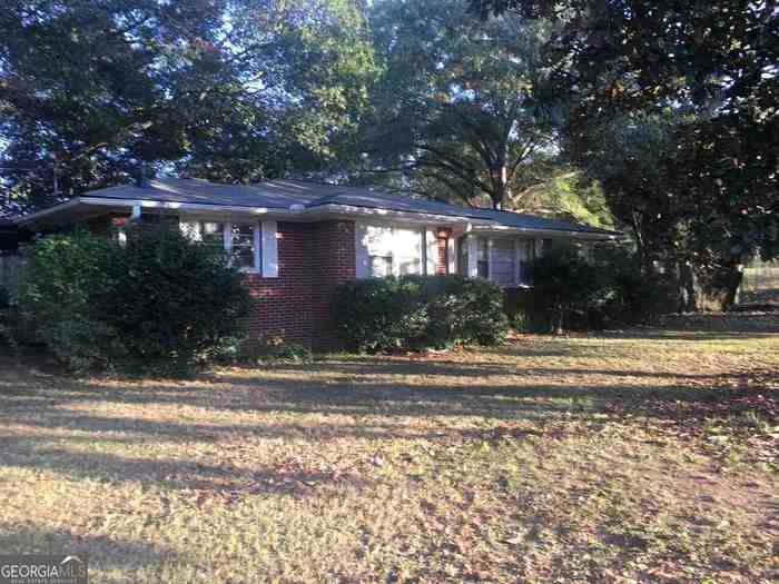 photo 1: 1810 Highway 138 E, Stockbridge GA 30281