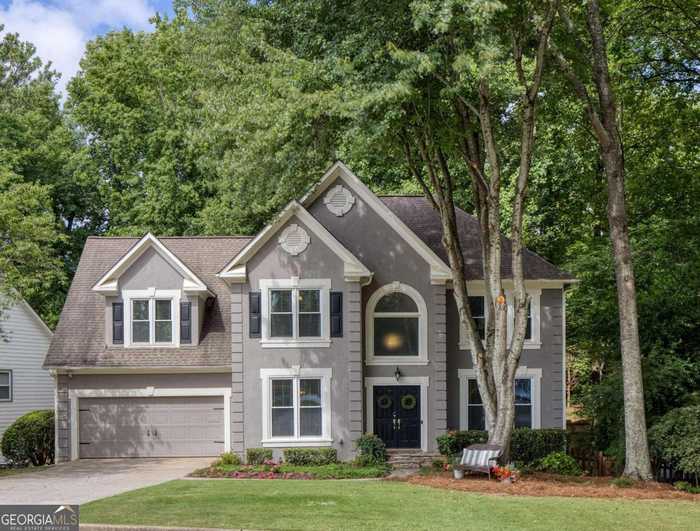 photo 1: 11320 Brookhollow Trail, Alpharetta GA 30022