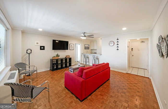 photo 1: 300 Peachtree Street NE Unit 14H, Atlanta GA 30308