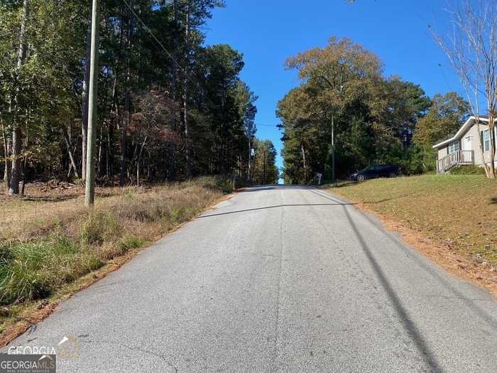 photo 1: 2202 Hi Roc Circle NE, Conyers GA 30012