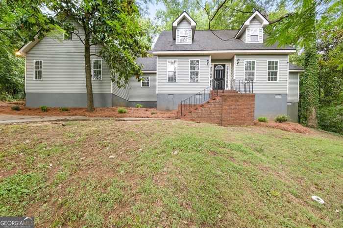 photo 1: 477 Northminster Drive, Macon GA 31204