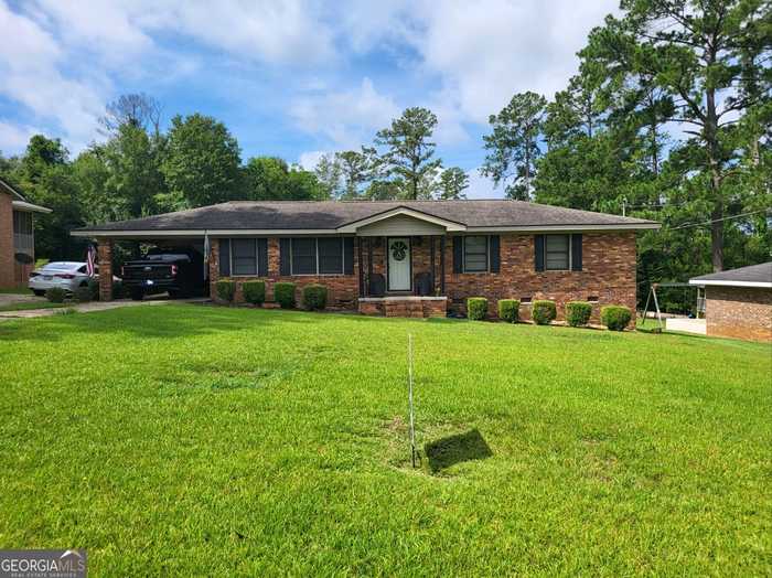 photo 1: 401 Sharon Drive, Americus GA 31709