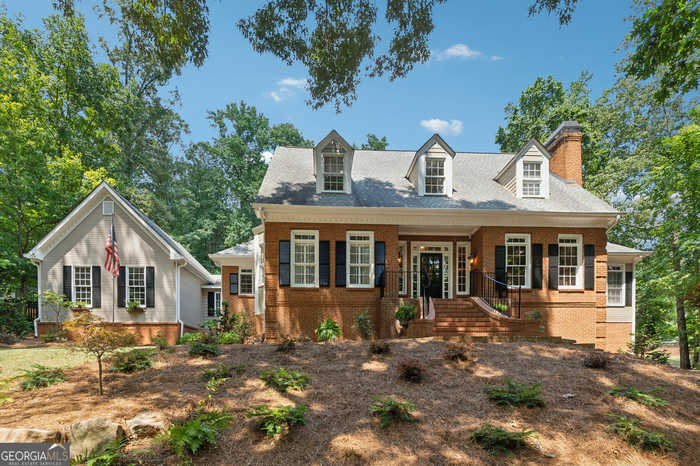 photo 1: 9795 Buice Road, Alpharetta GA 30022