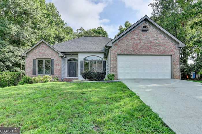 photo 1: 3232 Beech Hollow Court, Loganville GA 30052