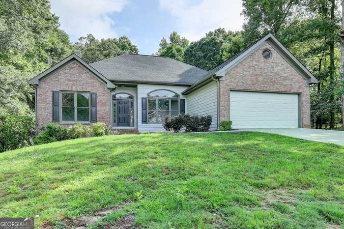 photo 2: 3232 Beech Hollow Court, Loganville GA 30052