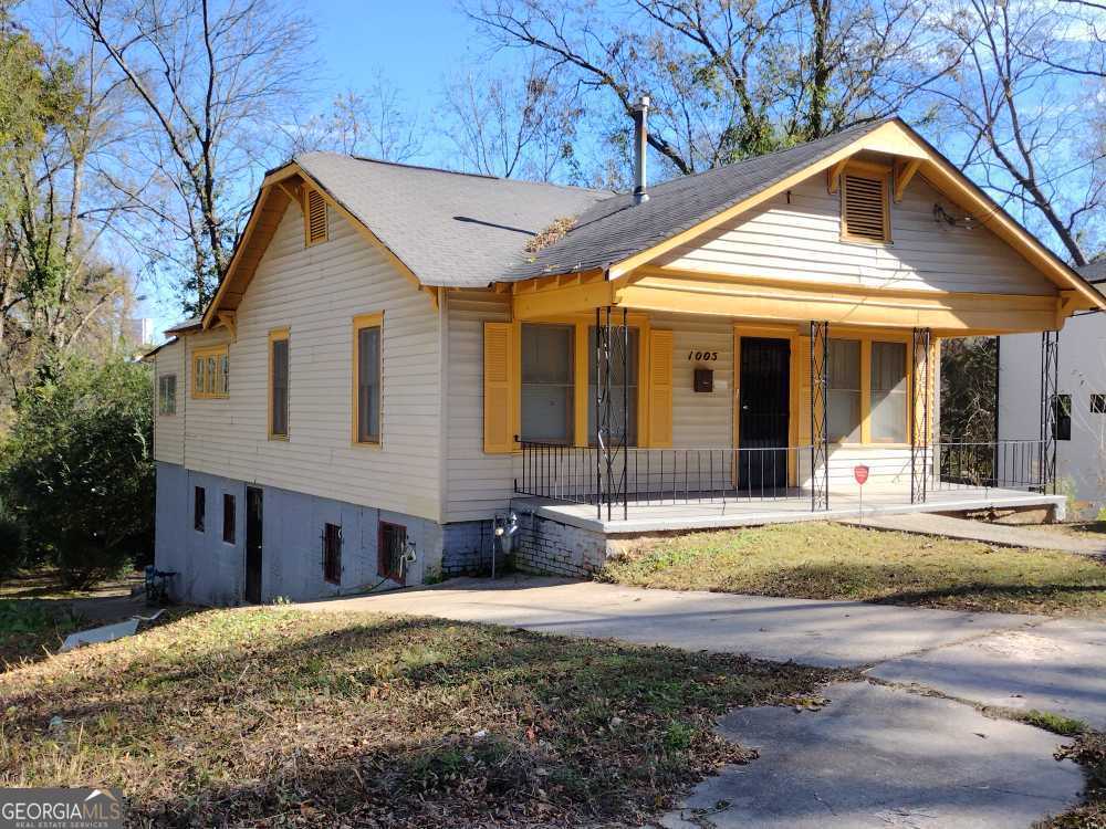 photo 1: 1005 Ashby Terrace NW, Atlanta GA 30314