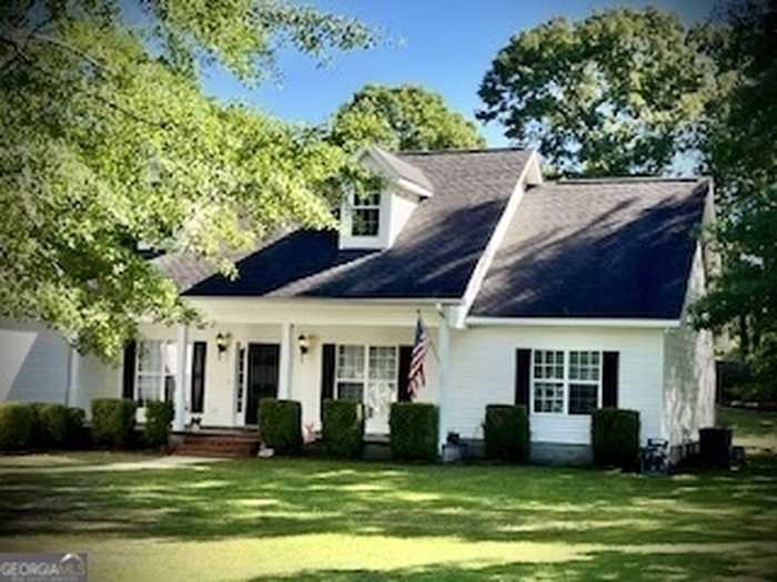 photo 2: 321 Bradford Court, Dublin GA 31021