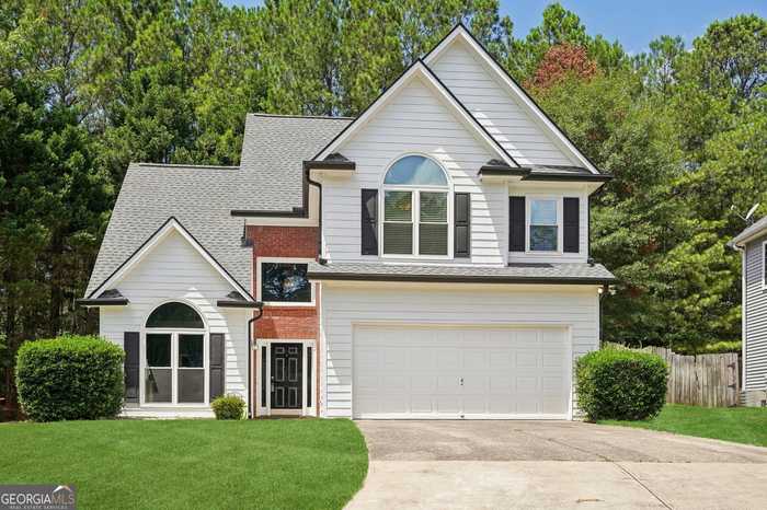 photo 1: 7216 Meadow Gate Way, Woodstock GA 30189