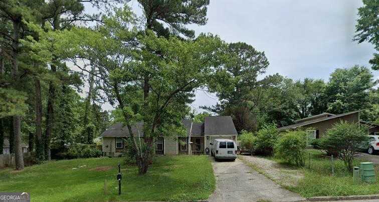 photo 1: 466 Wesley Park Drive, Jonesboro GA 30238