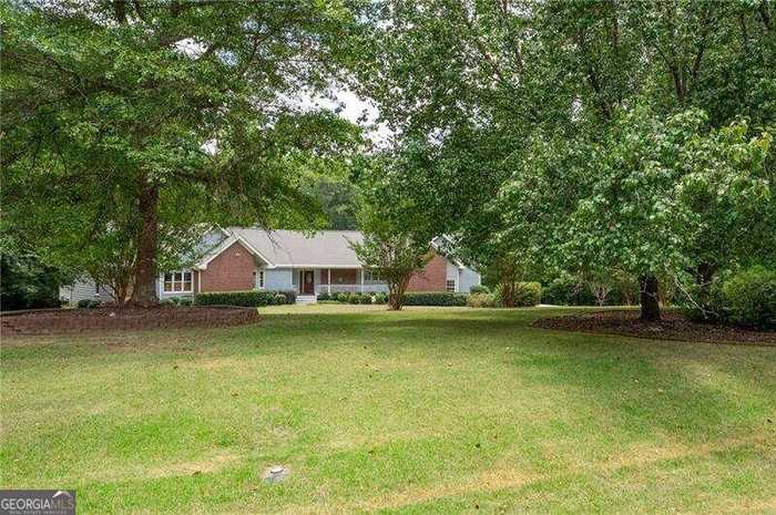 photo 1: 3404 RIVER Ridge, Stockbridge GA 30281