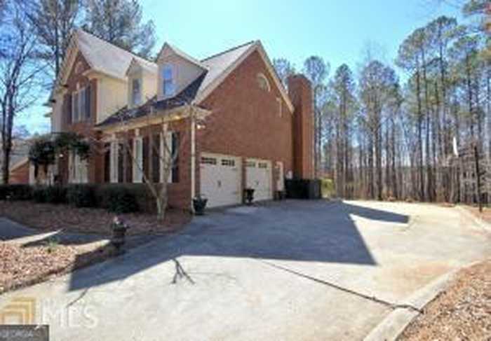 photo 2: 155 Woodcreek, Fayetteville GA 30215