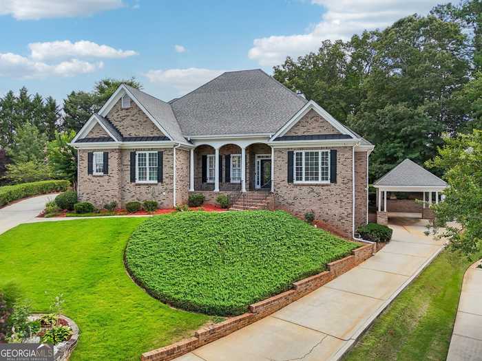 photo 1: 815 Carriage Lake Drive, Lawrenceville GA 30046