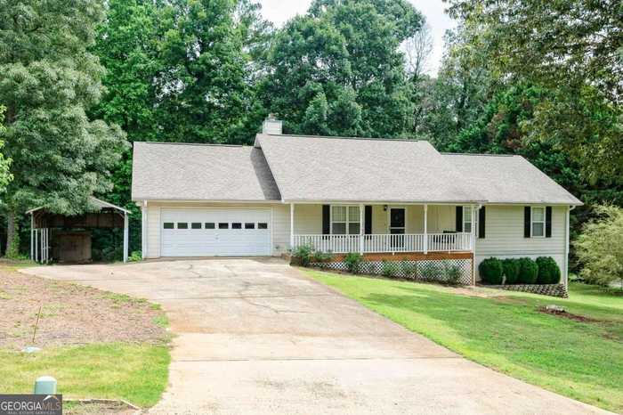 photo 2: 133 Edwards Way, Stockbridge GA 30281