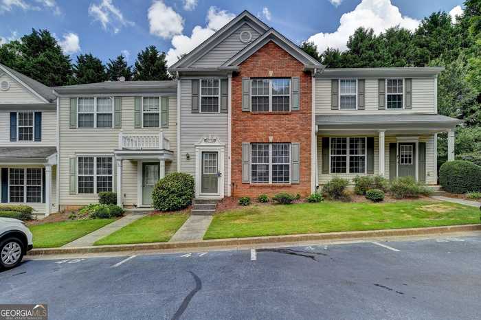 photo 1: 4645 Valais Court Unit #47, Alpharetta GA 30022