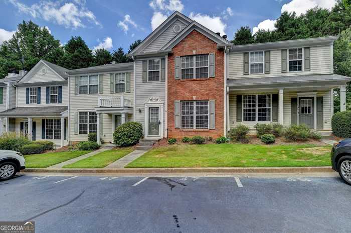 photo 2: 4645 Valais Court Unit #47, Alpharetta GA 30022