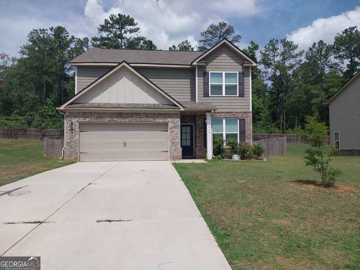 photo 1: 244 Sophie Circle, Locust Grove GA 30248