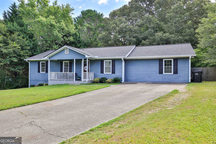 photo 1: 2931 Hosch Valley Road, Buford GA 30519