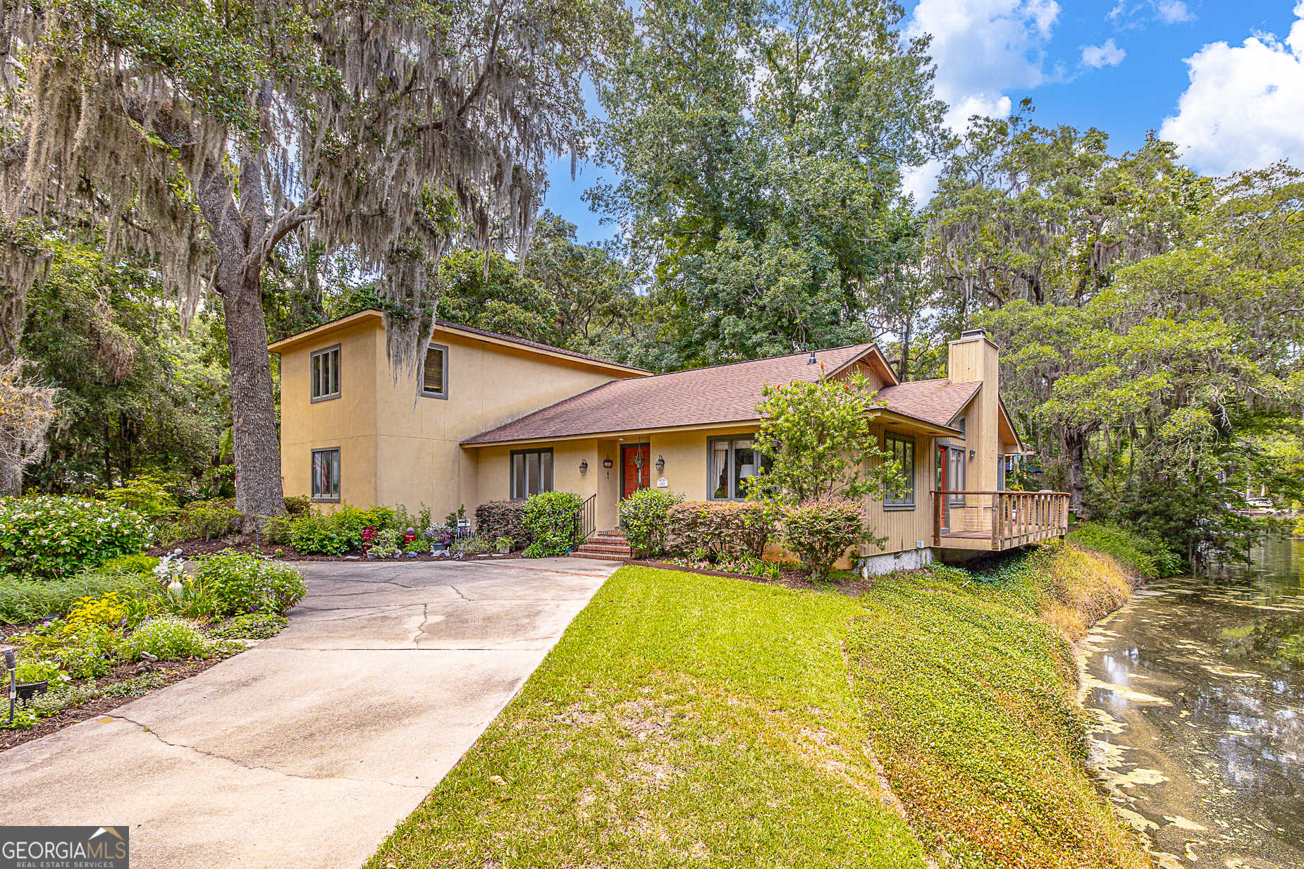 photo 3: 102 St Clair Parkway, St. Simons GA 31522