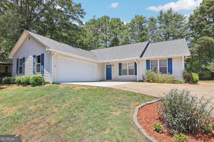 photo 1: 6545 Crystal Cove Trail, Gainesville GA 30506