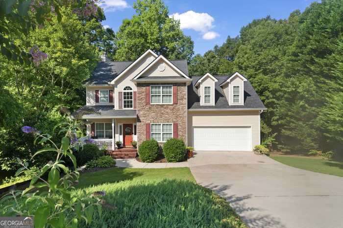 photo 1: 4623 Enfield Drive, Gainesville GA 30506