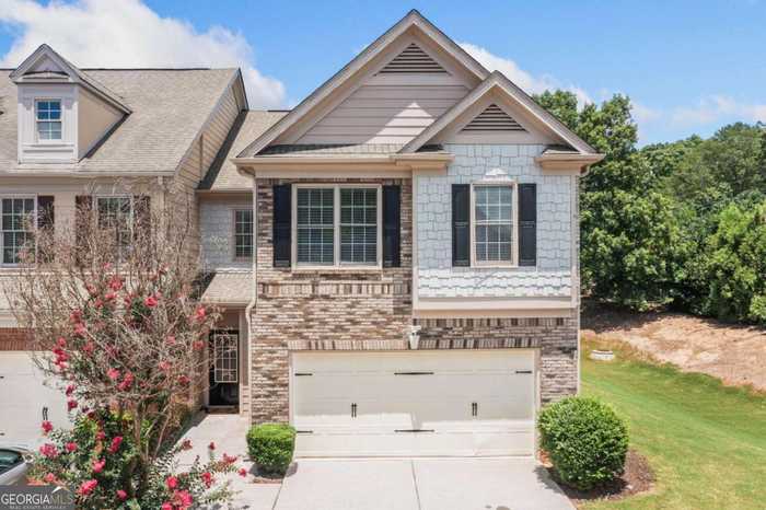 photo 2: 3076 Big Sky Lane, Alpharetta GA 30004